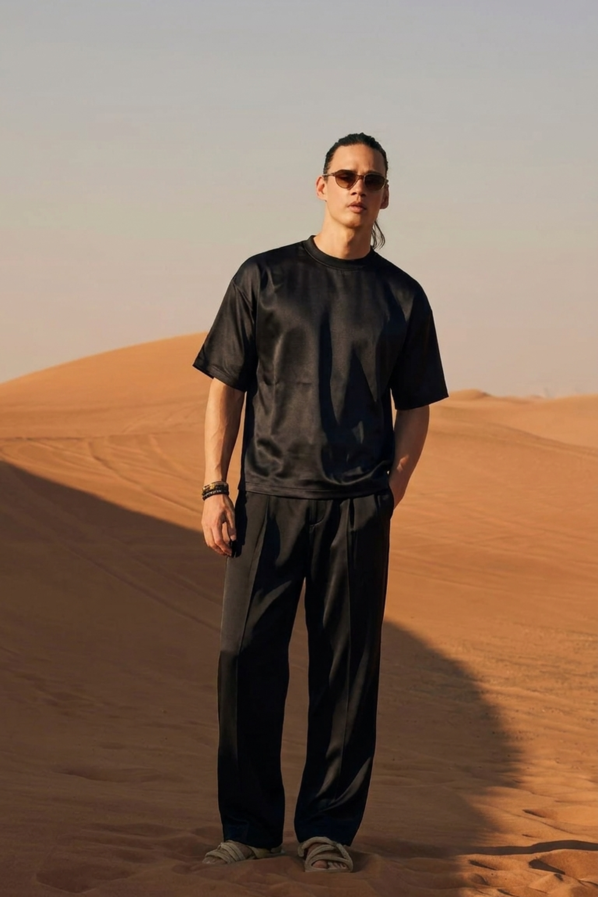 Black Gloss — Editorial 2