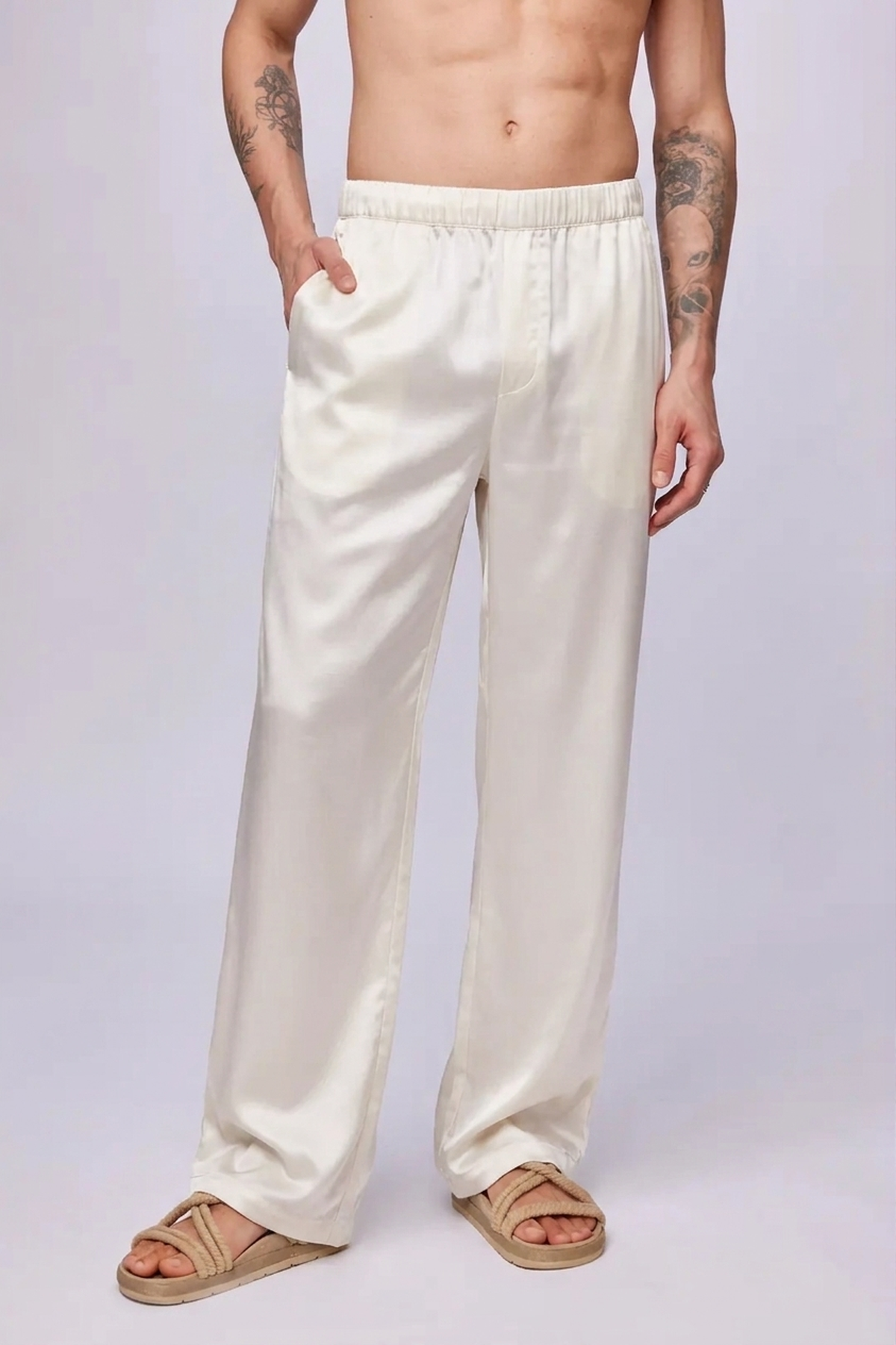 Baggy Satin Pant Off-White Semi — Studio front